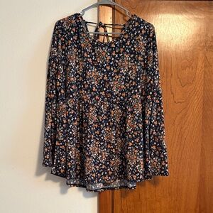 White Birch Navy Floral Blouse